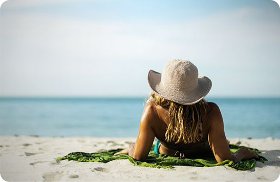 The Beachfront Lounger